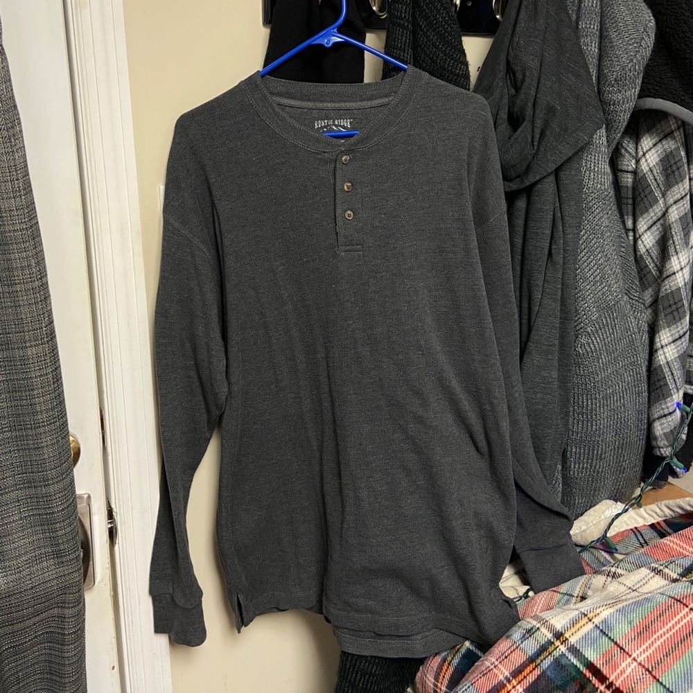 Rustic Ridge Gray mini-Waffle Knit 3-Button Shirt